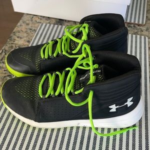 Boys Basketball Shoes